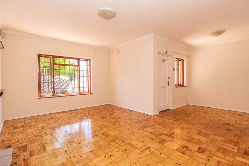 3 Bedroom Property for Sale in Meadowridge Western Cape